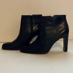 Innovation Cameron Black Ankle Heeled Boots 6.5